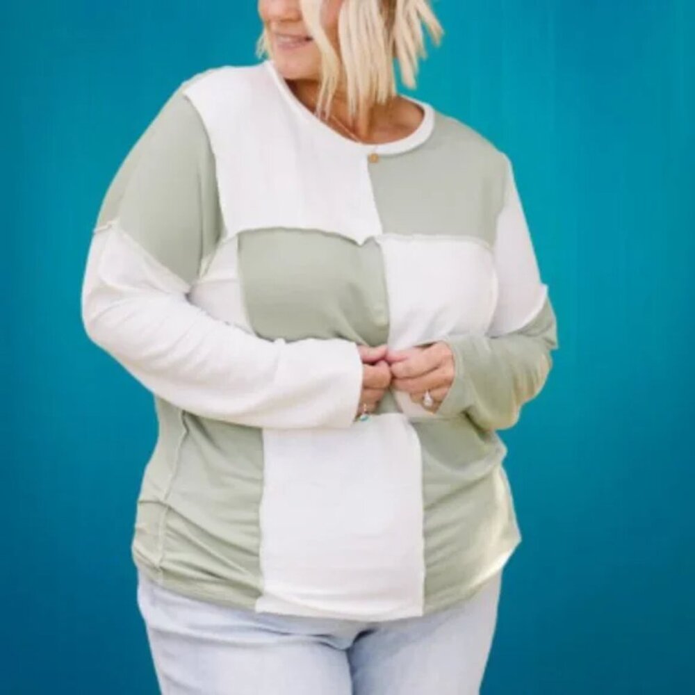 3x Patchwork Top Sage Green White Patchwork, Hapt… - image 3